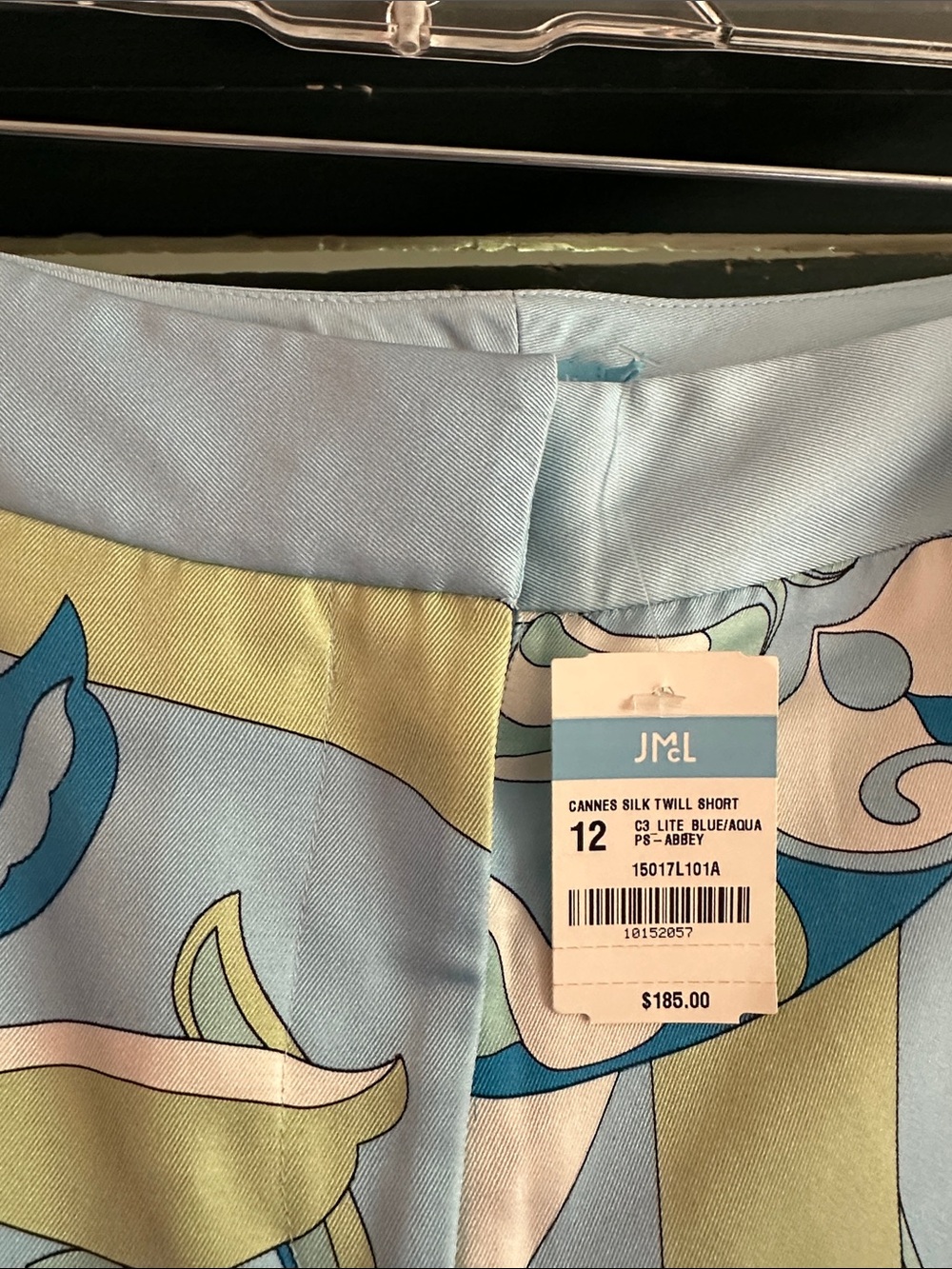 J. McLaughlin Silk Blue Printed Silk Shorts - Picture 3 of 6